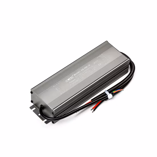 Controlador LED de salida única 12V 15A 180W Fuente de alimentación conmutada para tira de luz LED y cámara de seguridad